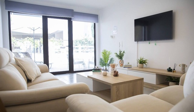 Spacious 2BR with Private Yard — Prime Location in Paphos!