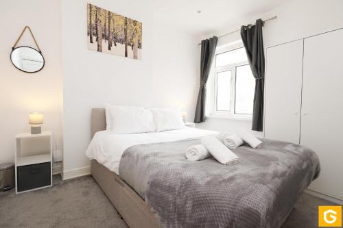 Spacious 3-Bed Contractor Base Sleeps 6 Free Parking Cardiff City