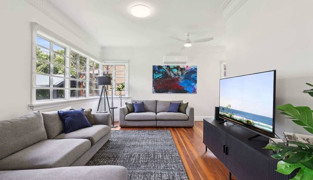 Spacious 3-Bed Home in Morningside with Backyard