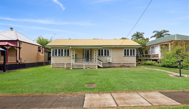 Spacious 3-Bed Home in Morningside with Backyard