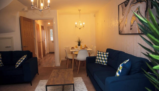 Spacious 3 bed town house in Bristol.