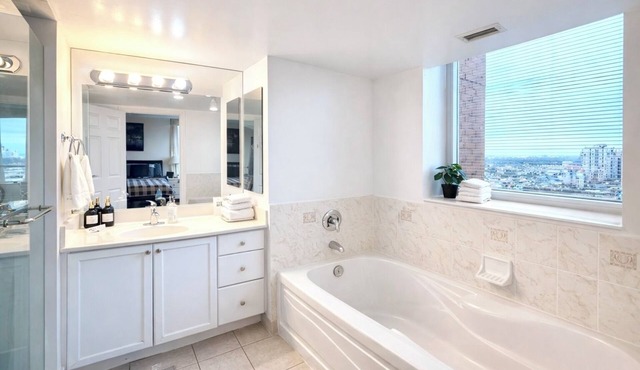 Spacious 3 Bedroom 2 Bath Condo in Toronto