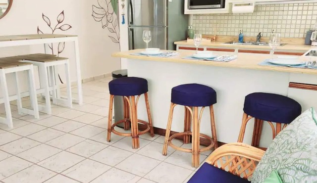 Spacious 3-bedroom apartment with beach walking access and great location.