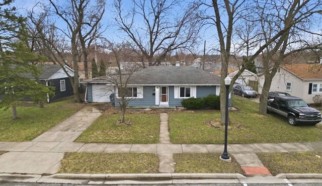 Spacious 3-bedroom apartment with AC in gorgeous Hammond