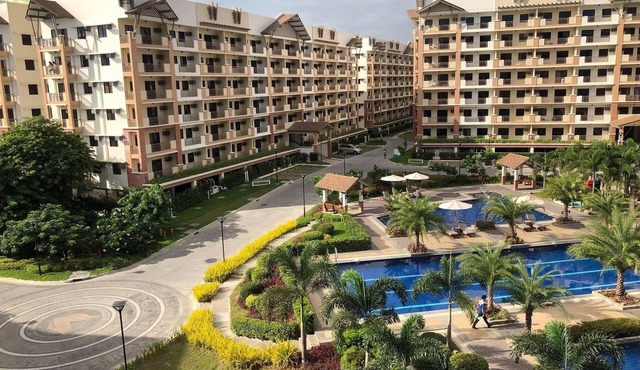 Spacious 3-bedroom condo with AC in excellent Pasig location