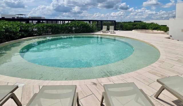 Spacious 3-bedroom condominium in Tuk Tulum, ideal for families or small groups seeking comfort, privacy, and strong amenities. Enjoy a private balcony plus access to rooftop pools, paddle court, and underground parking in a great Tulum location.