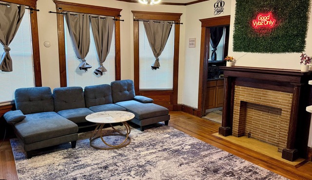 Spacious 3-Bedroom Unit in Prime New Haven Location–A Perfect Place to Call Home