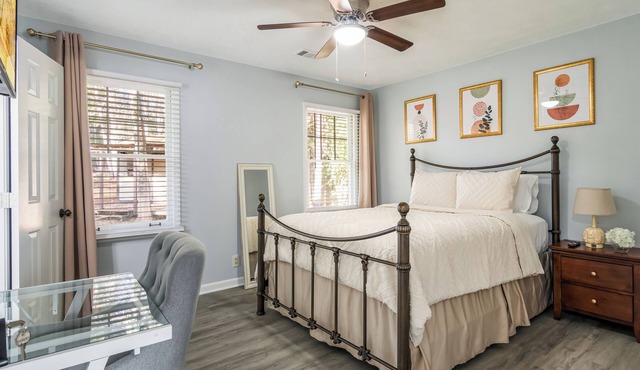 Spacious 30+ Day Retreat – Perfect for Families & Professionals in Transition