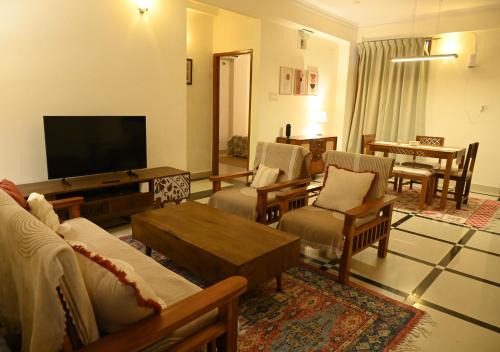 Spacious 3BHK with Lift and Free Parking