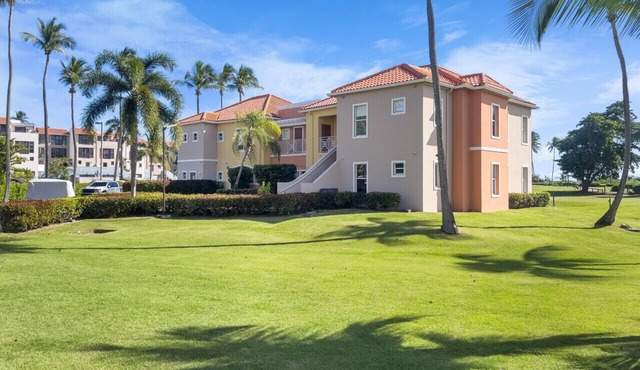 Spacious 3BR apt for 10 Guests | Palmas del Mar