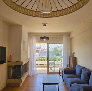 Spacious 3BR Apt with Large Balcony Near Metro & ACS
