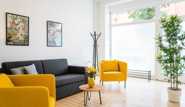 Spacious 3BR in Friedrichshain - Self Check-in