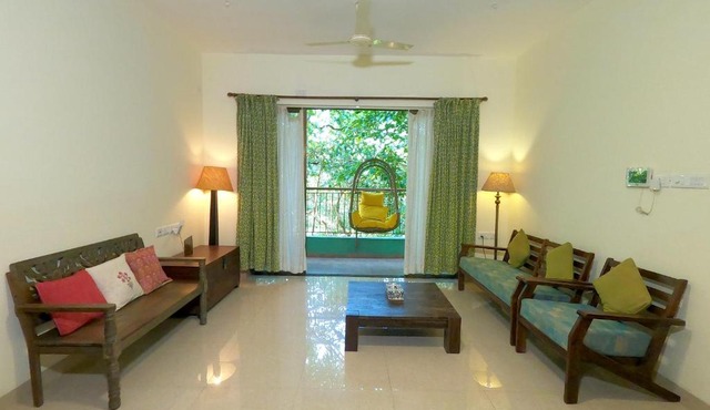 Spacious 3BR Oasis with Wi-Fi short Drive to Panjim & Casinos C1-101