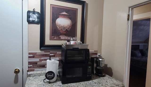 Spacious 3rd floor 2bedroom apartment