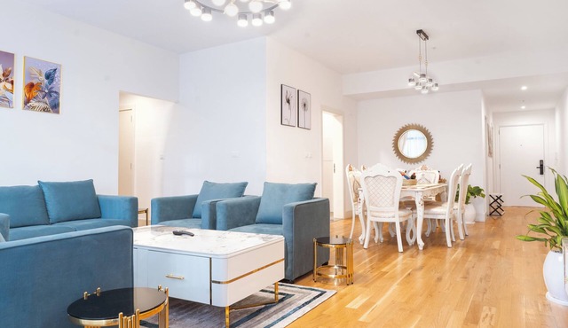 Spacious 4 bdr for family/group