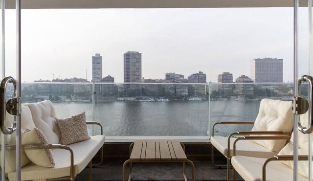 Spacious 4-bedroom apartment with wonderful Nile view in gorgeous manial