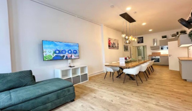 Spacious 4-Bedroom Apartment in Prenzlauer Berg, Berlin