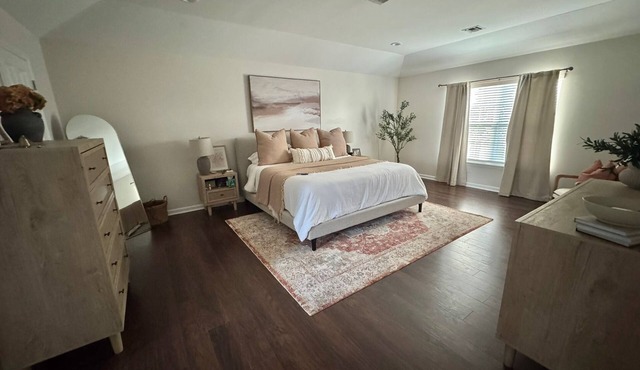 Spacious 4-bedroom house in tranquil Massapequa available for US Ryders Cup