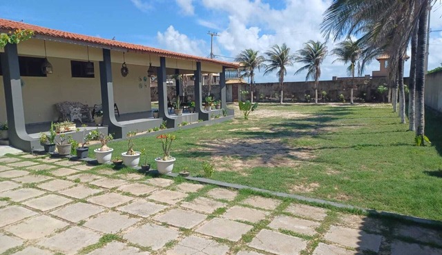 Spacious 4-bedroom house in amazing Caponga with WiFi