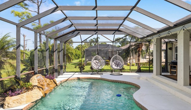 Spacious 4-bedroom house in charming Rotonda West with AC, WiFi, and Heated Pool