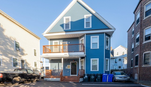 Spacious 4BR Boston Stay Near Franklin Park Zoo Parking Pet-Friendly - 233/3