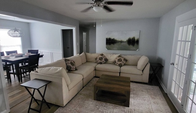 Spacious 5-bedroom house in delightful Warner Robins with AC