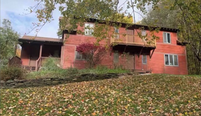 Spacious 5-bedroom house in charming Cooperstown with a pool and fitness room!