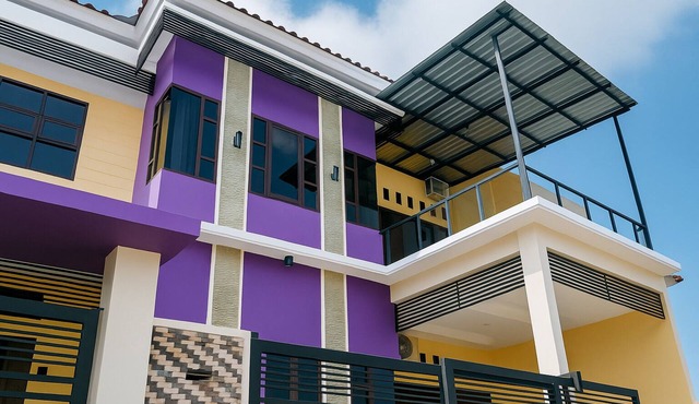 Spacious 5-Bedroom Villa in Banyuwangi with Stunning Mountain Views