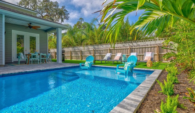 Spacious 5BR Retreat w/Pool, Game Room + Fire Pit