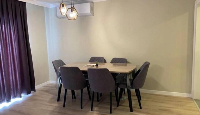 Spacious 6-bedroom apartment in brilliant Istanbul with AC