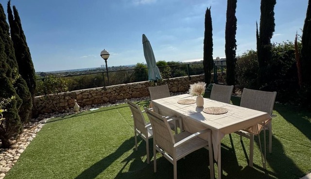 Spacious 6-bedroom apartment in serene Caesarea with fitness room, AC, pool