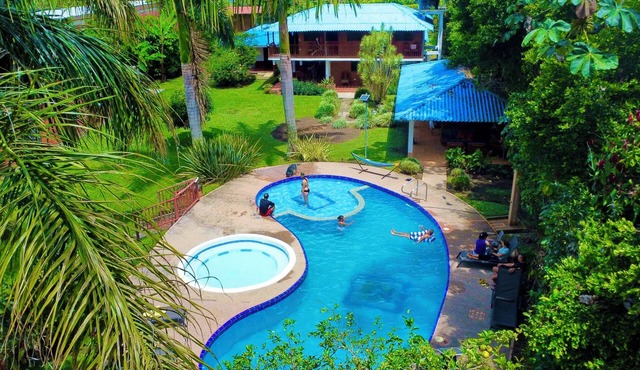 Spacious 6-bedroom chalet in serene Montenegro with Pool, Jacuzzi, AC and Gym