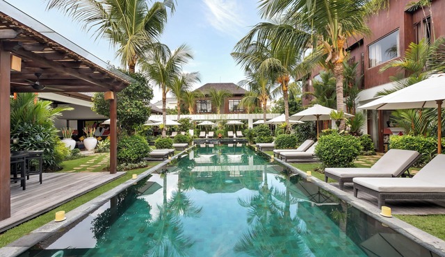 Spacious, 8 Bedroom Villa in Seminyak