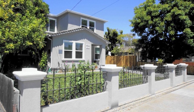 Spacious 9-bedroom/8-Bath Triplex in enchanting neighborhood of Santa Clara