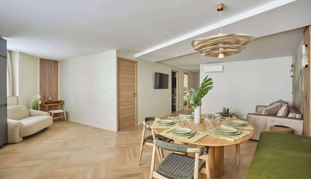 Spacious AC flat Luxembourg St Germain des près