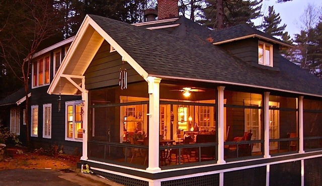 Spacious Adirondack Lakefront House on Star Lake