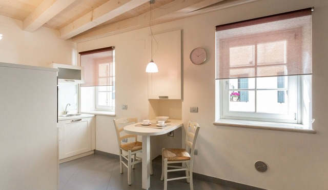 Spacious and accessorized apt between Verona and Valpolicella, Aquardens and Lake Garda