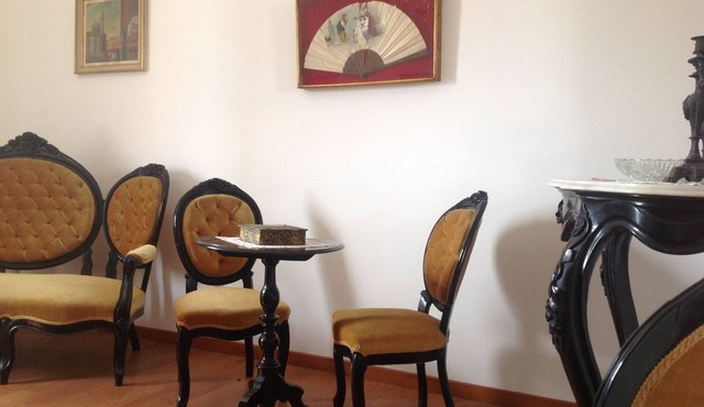 Spacious and bright apartment in Campo S.Alvise