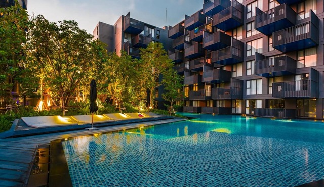 Spacious and clean apartment in The Deck Patong