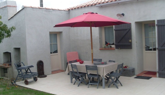 Spacious and comfortable house, tastefully decorated, 3 bedrooms, 7 people