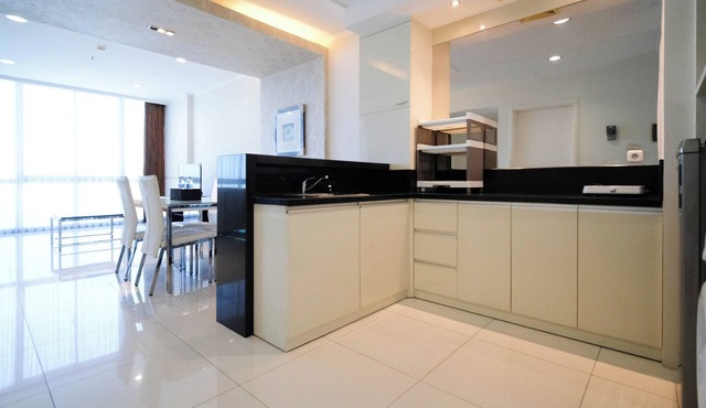 Spacious And Homey 2Br At The Via And The Vue Apartment