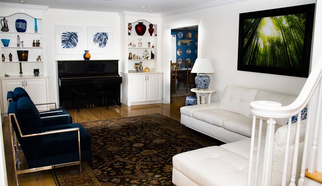 Spacious and luxurious retreat, perfect NYC getaway/15 min to JFK