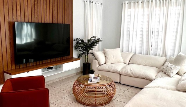 Spacious and luxurious house/2 bedrooms/2 bathrooms