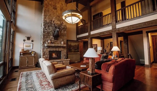 Spacious and Luxurious Craftsman