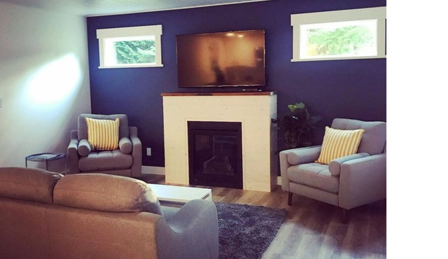 Spacious and modern 2 bedroom 2 bathroom cottage with private yard.