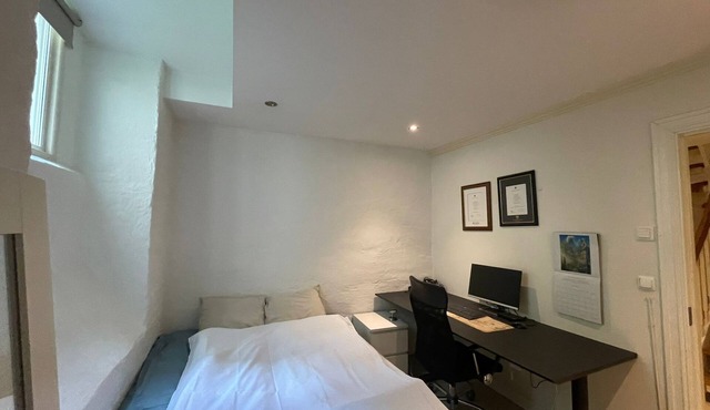 Spacious and modern 2-bed Central West Oslo