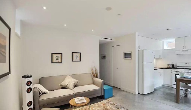 Spacious and modern apartment near UBC