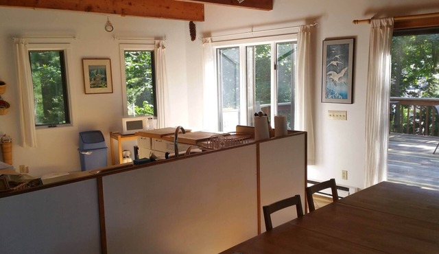 Spacious and unique 4-bedroom house with private beach in marvelous Orleans