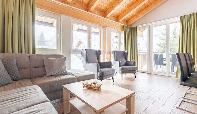 Spacious and very nice flat, very centrally located