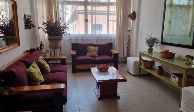 Spacious apartment in the heart of Mexico City, 10 minutes away from the zocalo.
